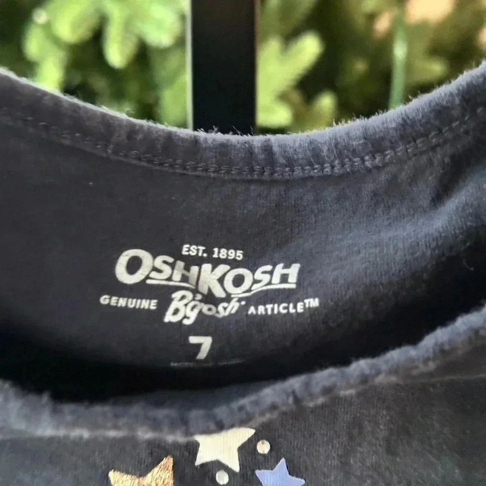 Oshkosh size 7 4th of July shirt